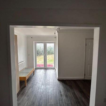 The Ruislip Apartment Экстерьер фото